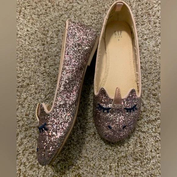 Rose Gold Glitter Gap Unicorn Flats, Size 3, Great condition - Picture 2 of 4